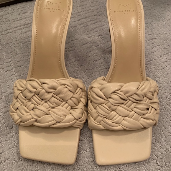 Marc Fisher Shoes - Marc Fisher Draya slide sandal